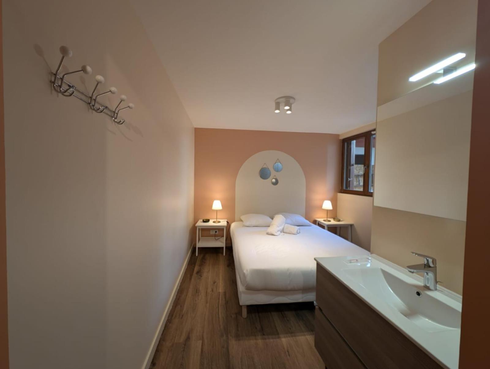 Home 4 You Grenoble Esterno foto